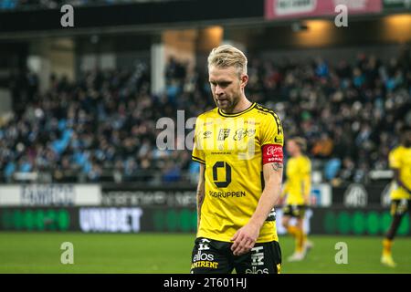 Halmstad, Schweden. 30. Oktober 2023. Johan Larsson (13) aus Elfsborg, der während des Allsvenskan-Spiels zwischen IFK Göteborg und Elfsborg bei Gamle Ullevi in Göteborg zu sehen war. (Foto: Gonzales Photo - Amanda Persson). Stockfoto