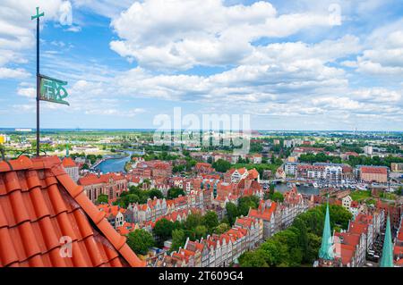 Aus der Vogelperspektive auf die Altstadt von Danzig mit schöner Architektur, Polen Stockfoto