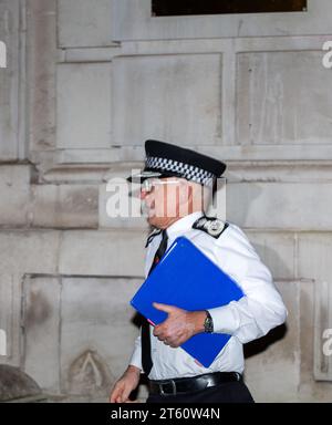 London, Großbritannien. November 2023. Sir Mark Rowley, QPM Commissioner der Metropolitan Police Force (MET) sah, wie das Kabinett verlassen wurde, wahrscheinlich ein Notfall-Treffen gewesen sein dürfte Stockfoto