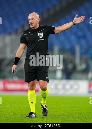 Rom, Italien. November 2023. Rom - Schiedsrichter Szymon Marciniak während der vierten Etappe der Gruppenphase der UEFA Champions League zwischen S.S. Lazio und Feyenoord im Stadio Olympico am 7. November 2023 in Rom, Italien. Credit: Box to Box Pictures/Alamy Live News Stockfoto