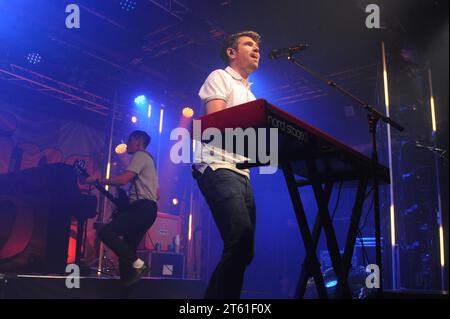 Liverpool, Großbritannien. November 2023. Scouting for Girls tritt an der Liverpool O2 Academy auf. Quelle: David Bronstein/Alamy Live News Stockfoto