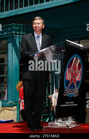 Präsident/CEO Leron Gubler bei der Hollywood Chamber of Commerce Zeremonie zu Ehren von Marlee Matlin mit der Star Nummer 2383 am Hollywood Walk of Fame am Hollywood Boulevard in Hollywood, CA. 6. Mai 2009. Foto: Joseph Martinez / Picturelux Stockfoto