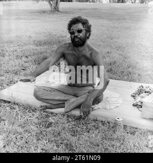 Aborigines im Todd River, Alice Springs, Northern Territory, Australien Stockfoto