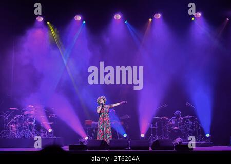 Paris, Frankreich. November 2023. Macy Gray tritt am 7. November 2023 live in der L’Olympia Konzerthalle in Paris auf. Foto: Christophe Meng/ABACAPRESS.COM Credit: Abaca Press/Alamy Live News Stockfoto