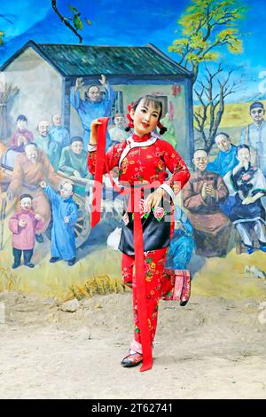 Chinesische Pingju-Opernfigur Stockfoto