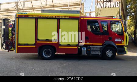 Bordeaux , Frankreich - 11 04 2023 : gimaex Logo Marke und Textschild Feuerwehrmann moderner französischer Feuerwehrwagen in einer Straße von Bordeaux Stockfoto