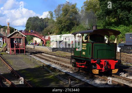 Tramways de l'EST de Bruxelles Dampfbahn Nr. 8 'Lucie' am Bahnhof Goathland an der North Yorkshire Moors Railway. Stockfoto