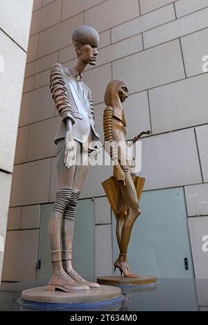 Peking - 2. Februar 2017: Zeichentrickfiguren-Skulptur im zentralen Geschäftsviertel Peking, China Stockfoto