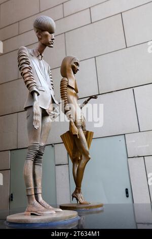 Peking - 2. Februar 2017: Zeichentrickfiguren-Skulptur im zentralen Geschäftsviertel Peking, China Stockfoto