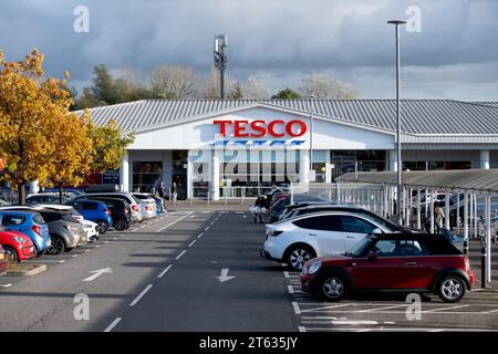 Tesco Supermarkt, Warwick, Warwickshire, England, Großbritannien Stockfoto