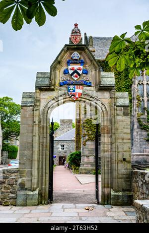 Tor zum New King's Building, University of Aberdeen, Old Aberdeen, Schottland, Großbritannien. A. Marshall Mackenzie, 1912. Stockfoto