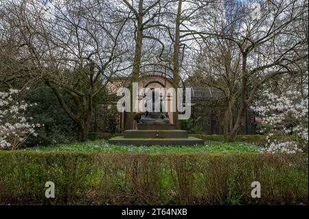 Bodhisattva Jizô-bosatsu Statue in Amsterdam Niederlande 24-3-2023 Stockfoto