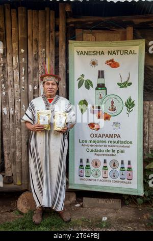 28. Oktober 2019, Peru. Peruanischer Dschungel in der Naturheilkunde, aus der Gemeinde Yaneshas, Oxapampa. Stockfoto