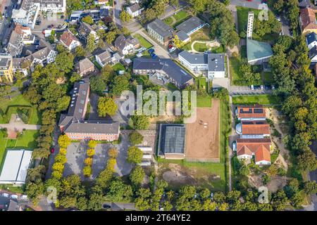 Luftaufnahme, Kreuzkirche, Familienzentrum Regenbogen, Paul-Gerhardt-Haus, Tisa Wohnhaus, Augustaschule, Joachimstraße Familienzentrum, Hervest, Do Stockfoto