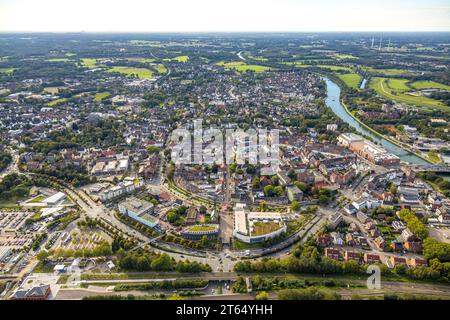 Blick aus der Vogelperspektive, Stadtzentrum mit Einkaufszentrum Mercaden Dorsten und St. Agatha Katholische Kirche, St. Johanniskirche und Platz der Deutschen Einheit, Dorste Stockfoto