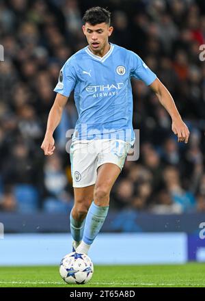 Manchester, Großbritannien. November 2023. Matheus Nunes #27 von Manchester City am Ball, während des Spiels der UEFA Champions League am vierten Tag der Gruppe G im City of Manchester Stadium/Etihad Stadium, Manchester, England. (Kreditbild: ©Cody Froggatt/Alamy Live News) Stockfoto