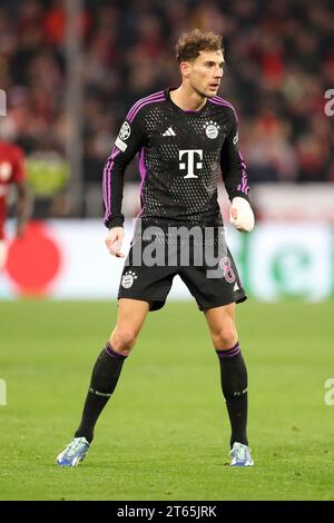 München, Deutschland. November 2023. Bayern München Mittelfeldspieler Leon Goretzka (8) während des Spiels Bayern München FC gegen Galatasaray A.S. FC UEFA Champions League Group A in der Allianz Arena, München, Deutschland am 8. November 2023 Credit: Every Second Media/Alamy Live News Stockfoto