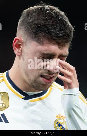 Madrid, Spanien. November 2023. Federico Valverde von Real Madrid reagiert beim Spiel der Gruppe C der UEFA Champions League zwischen Real Madrid und SC Braga am 8. November 2023 in Madrid. Quelle: Meng Dingbo/Xinhua/Alamy Live News Stockfoto