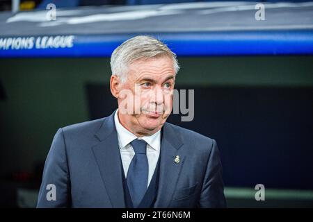 Madrid, Madrid, Spanien. November 2023. Carlo Ancelotti (Real Madrid) vor dem Fußballspiel der UEFA Champions League zwischen Real Madrid und Braga spielte am 08. November 2023 im Bernabeu-Stadion in Madrid, Spanien (Bild: © Alberto Gardin/ZUMA Press Wire) NUR ZUR REDAKTIONELLEN VERWENDUNG! Nicht für kommerzielle ZWECKE! Stockfoto