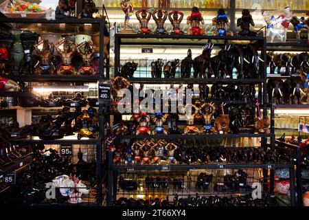 Chatuchak Wochenendmarkt oder Jatujak lokaler Fußgängermarkt für thailänder und ausländische Reisende Reisebesuche und Einkaufsartikel Geschenke Stockfoto