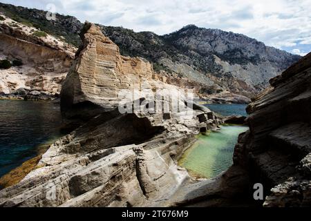 Überreste eines antiken phönizischen Hafens im Gebiet Pou des Lleo auf der Insel Ibiza. Stockfoto