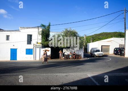 Bar Restaurant Can Anita in der Stadt Sant Carlos auf der Insel Ibiza, Spanien. Stockfoto