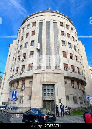 Belgrad, Serbien. November 2023. Der Bau der Polizeiakademie in der serbischen Hauptstadt. Quelle: Jan Woitas/dpa/Alamy Live News Stockfoto