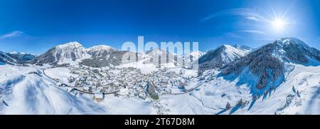 Traumhafte Bedingungen für Winteraktivitäten aller Art in Berwang in der Tiroler Zugspitz Stockfoto