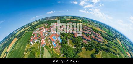 Blick auf das Kurzentrum Bad Griesbach im niederbayerischen Kurdreieck Stockfoto