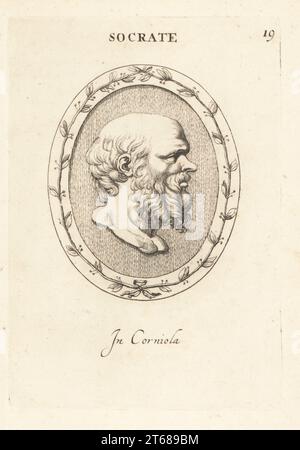 Büste von Sokrates, griechischer Philosoph aus Athen, um 470399 v. Chr. Im Karneol. Socrate. Bei Corniola. Kupferstich von Giovanni Battista Galestruzzi nach Leonardo Agostini aus Gemmae et Sculpturae Antiquae Depicti ab Leonardo Augustino Senesi, Abraham Blooteling, Amsterdam, 1685. Stockfoto