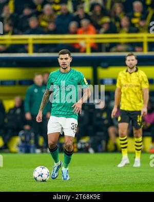 Dortmund, 7. November 2023: Bruno Guimaraes (39 Newcastle) beim Fußball-Spiel der UEFA Champions League Gruppe F zwischen Borussia Dortmund und Newcastle United im Signal Iduna Park in Dortmund. (Daniela Porcelli/SPP) Credit: SPP Sport Press Photo. /Alamy Live News Stockfoto