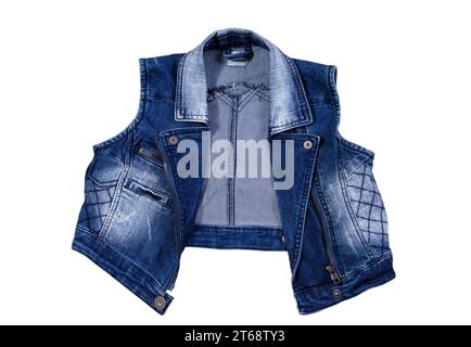 Blaue Jeansweste isoliert auf weißem Hintergrund, blaue Jeansweste isoliert auf weißem Hintergrund. Weste über weiß Stockfoto