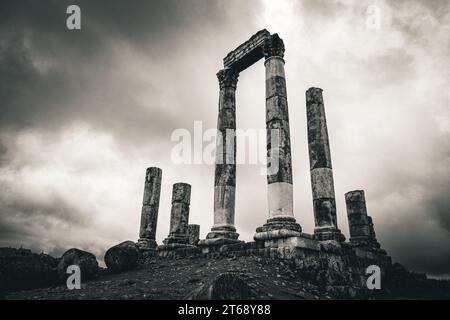 Eine Graustufe der Zitadelle von Amman, Jordanien, Naher Osten Stockfoto