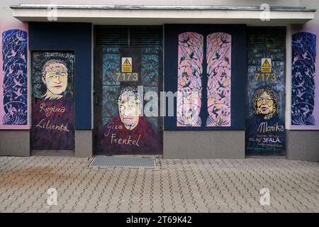 Warschau, Polen - 5. August 2023. Straßenkunst an der Wand in Warschau, der Hauptstadt Polens. Stockfoto