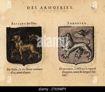 Imaginäre Wappen des Vierten Kapitels von König Arthurs Ritter der Tafelrunde: Bruiant of the Isles, mit goldenem Running Dog auf schwarzem Feld, und Sir Lamorak, mit silbernem Löwen Leopard auf violettem Feld. Chevaliers de la table ronde: Bruiant des Isles, Lambourg. Handkolorierter Holzschnitt von Hierosme de Baras Le Blason des Armoiries, Chez Rolet Boutonne, Paris, 1628. Stockfoto