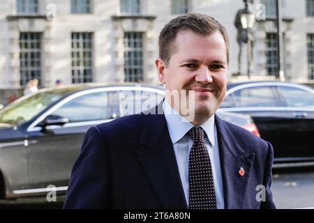 London, Großbritannien. November 2023. Robert Jenrick, Abgeordneter, Staatsminister (Minister für Einwanderung) im Innenministerium, heute Nachmittag vor dem Kabinettsbüro in Whitehall. Quelle: Imageplotter/Alamy Live News Stockfoto
