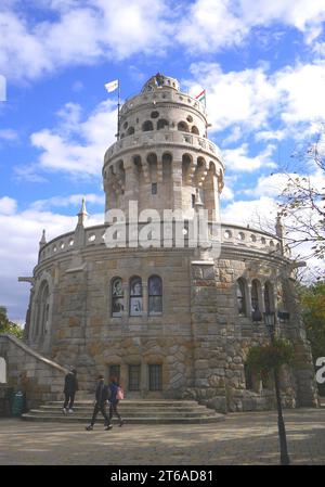 Der Elizabeth Tower, Elizabeth Lookout, Erzsebet-Kilato, auf Janos Hill, Janos-hegy, Buda Hills, Budapest, Ungarn Stockfoto