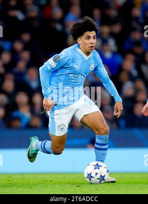 Rico Lewis von Manchester City während des Gruppenspiels der UEFA Champions League im Etihad Stadium in Manchester. Bilddatum: Dienstag, 7. November 2023. Stockfoto