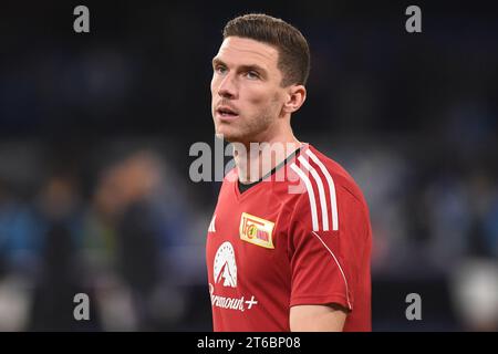 Neapel, Italien. November 2023. Robin Gosens von 1. Der FC Union Berlin wärmt sich vor dem Spiel der UEFA Champions League zwischen dem SSC Napoli und 1 auf. FC Union Berlin im Stadio Diego Armando Maradona Neapel am 8. November 2023. Franco Romano/Alamy Live News Stockfoto