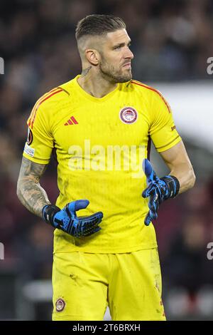 London, Großbritannien. November 2023. Paschalakis #1 von Olympiakos während des UEFA Europa League Spiels West Ham United gegen Olympiakos FC im London Stadium, London, Vereinigtes Königreich, 9. November 2023 (Foto: Mark Cosgrove/News Images) in London, Vereinigtes Königreich am 11.9.2023. (Foto: Mark Cosgrove/News Images/SIPA USA) Credit: SIPA USA/Alamy Live News Stockfoto