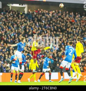 November 23. Glasgow Großbritannien. Im vierten Spiel der Rangers in der UEFA League Gruppe C spielten sie Sparta Prag im Ibrox Stadium in Glasgow, Schottland. Vor dem Spiel hatten beide Teams 3 Spiele gespielt und beide haben jeweils 4 Punkte. Quelle: Findlay/Alamy Live News Stockfoto