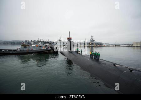 Die USS Bremerton kehrt zum gleichnamigen Besuch 150225 zurück Stockfoto