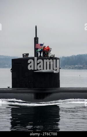 Die USS Bremerton kehrt zum gleichnamigen Besuch 150225 zurück Stockfoto