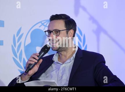 Charity Talk Unterhaltung am Meer, UNICEF Timmendorfer Strand *** Charity Talk Unterhaltung am Meer, UNICEF Timmendorfer Strand Credit: Imago/Alamy Live News Stockfoto