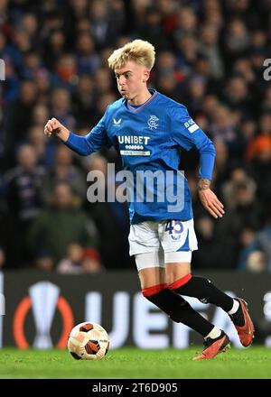 Glasgow, Großbritannien. November 2023. Ross McCausland von den Rangers während des Spiels der UEFA Europa League im Ibrox Stadium, Glasgow. Der Bildnachweis sollte lauten: Neil Hanna/Sportimage Credit: Sportimage Ltd/Alamy Live News Stockfoto