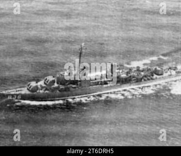 USS George K. MacKenzie (DD-836) im Gange im Jahre 1948 Stockfoto