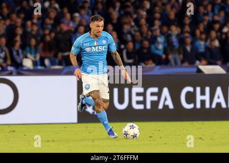 Matteo Politano vom SSC Napoli in Aktion während der UEFA Champions Leaguematch zwischen SSC Napoli und FC Union Berlin am 9. November 2023 im Stadio Maradona in Neapel. Stockfoto