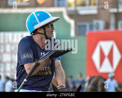 Porträt von Adolfo Cambiaso (H), Rekordpolo des Teams La Dolfina Saudi, beim Poloturnier Triple Corona (Triple Crown), Campeonato Stockfoto