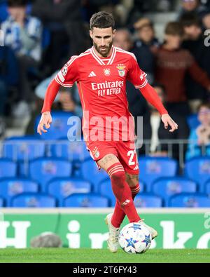 Rafa Silva von SL Benfica sieht sich beim Spiel der Gruppe D (UEFA Champions League) zwischen Real Sociedad und SL Benfica am 8. November in der reale Arena an. Stockfoto