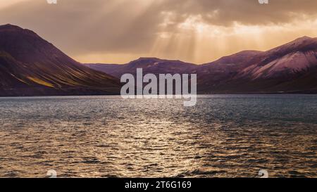 Fjardarheidi-Gebirge in der Nähe von Seydisfjordur, Island Stockfoto